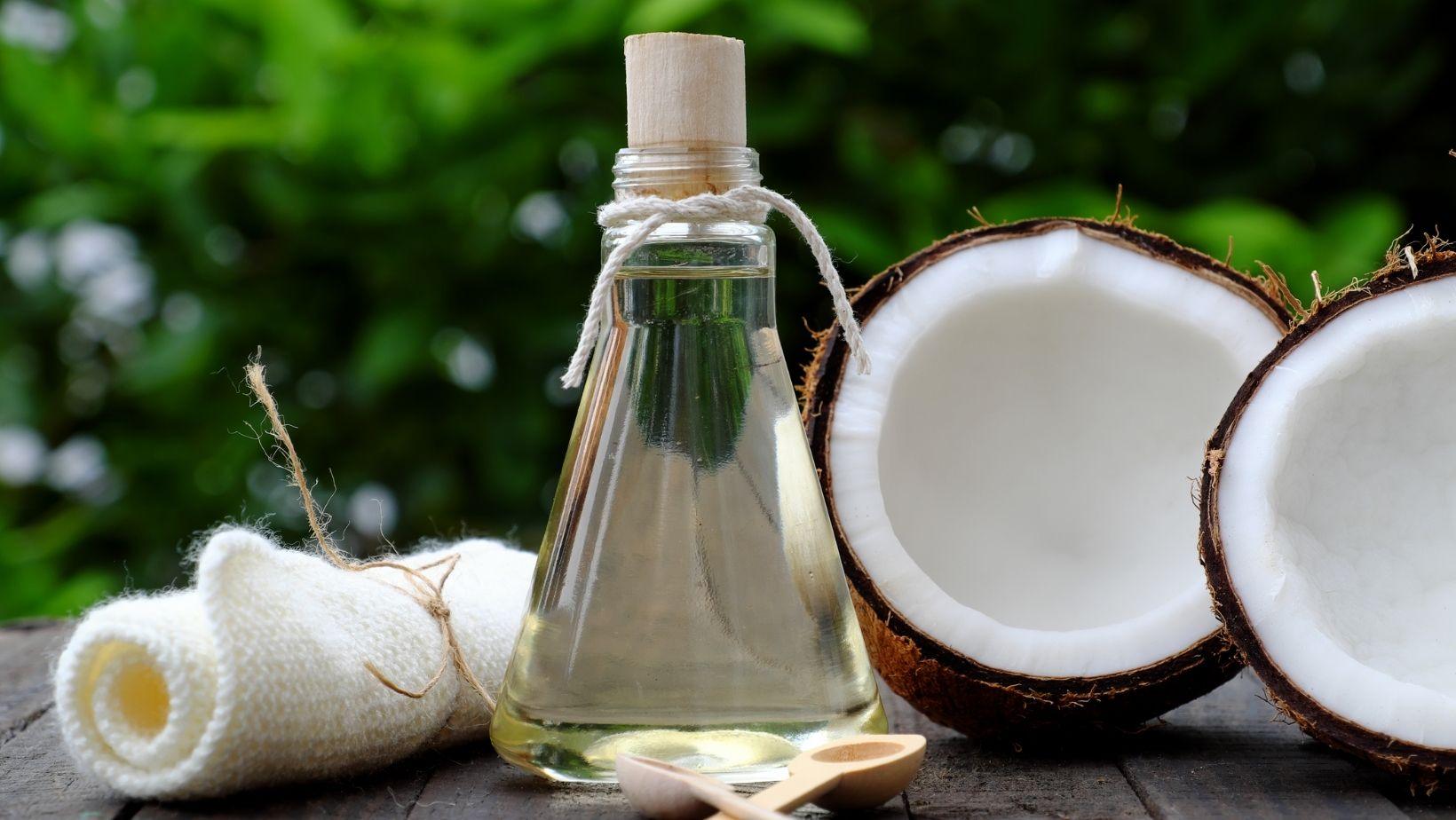 Coconut Oil For Beards 5 Amazing Benefits For Beard Health Daily Grind